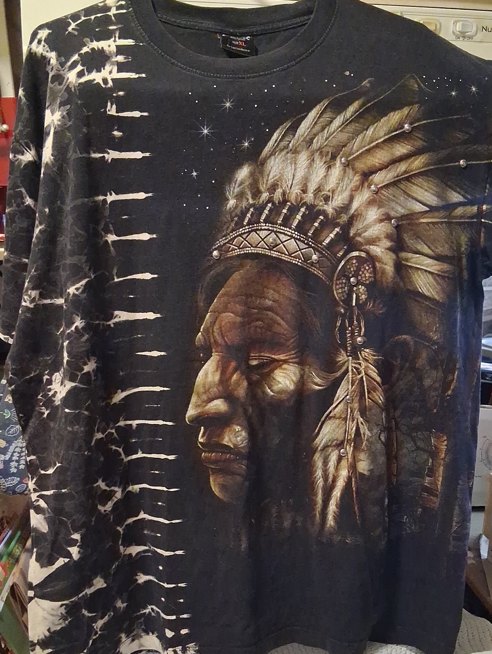 Native Chief Graphic Tee(front) - & Wolf Pack Howling At Moon(back)- Vintage- XL
